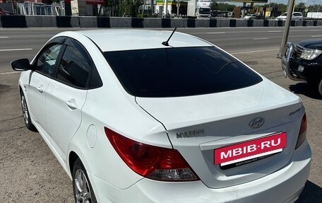 Hyundai Solaris II рестайлинг, 2013 год, 865 000 рублей, 6 фотография
