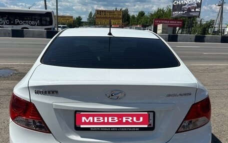 Hyundai Solaris II рестайлинг, 2013 год, 865 000 рублей, 23 фотография