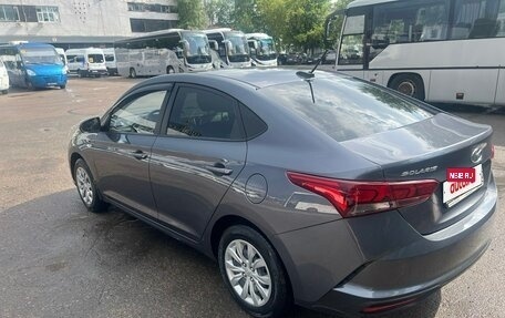 Hyundai Solaris II рестайлинг, 2021 год, 1 500 000 рублей, 4 фотография