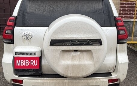 Toyota Land Cruiser Prado 150 рестайлинг 2, 2020 год, 5 900 000 рублей, 2 фотография