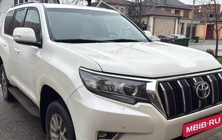 Toyota Land Cruiser Prado 150 рестайлинг 2, 2020 год, 5 900 000 рублей, 5 фотография