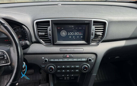 KIA Sportage IV рестайлинг, 2018 год, 2 050 000 рублей, 9 фотография