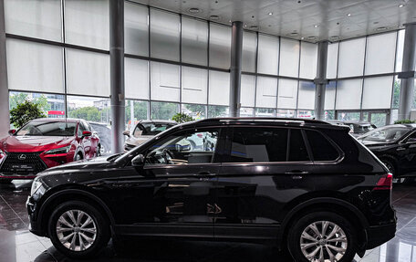 Volkswagen Tiguan II, 2017 год, 2 097 000 рублей, 10 фотография