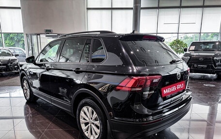 Volkswagen Tiguan II, 2017 год, 2 097 000 рублей, 8 фотография