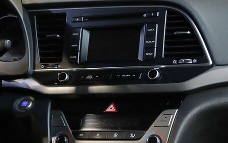Hyundai Elantra VI рестайлинг, 2017 год, 1 399 000 рублей, 11 фотография