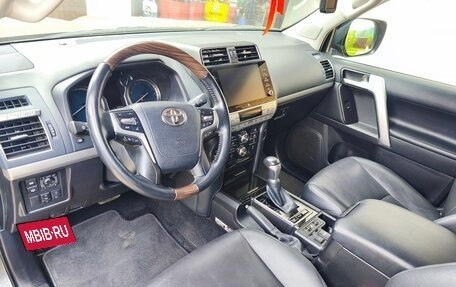 Toyota Land Cruiser Prado 150 рестайлинг 2, 2022 год, 7 450 000 рублей, 14 фотография