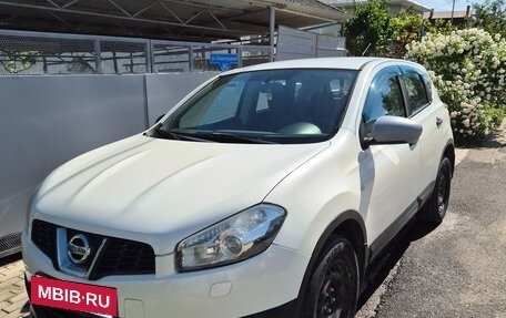 Nissan Qashqai, 2013 год, 990 000 рублей, 2 фотография