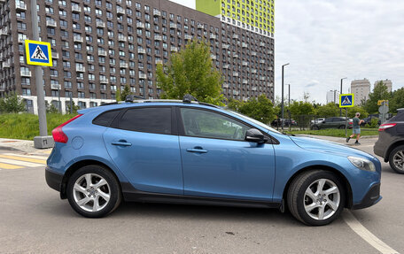 Volvo V40 II рестайлинг, 2014 год, 1 560 000 рублей, 2 фотография
