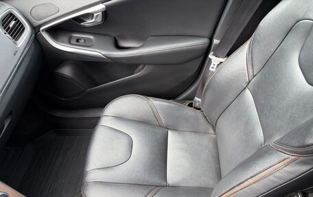 Volvo V40 II рестайлинг, 2014 год, 1 560 000 рублей, 14 фотография