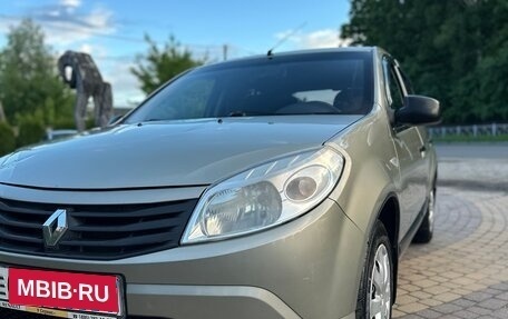 Renault Sandero I, 2011 год, 412 000 рублей, 1 фотография