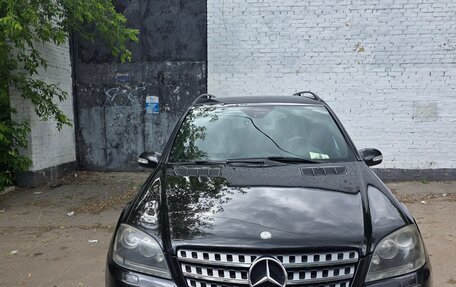 Mercedes-Benz M-Класс, 2008 год, 1 550 000 рублей, 1 фотография