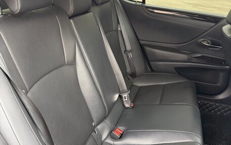 Lexus ES VII, 2020 год, 3 690 000 рублей, 22 фотография