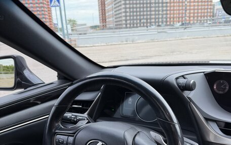 Lexus ES VII, 2020 год, 3 690 000 рублей, 30 фотография