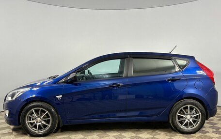 Hyundai Solaris II рестайлинг, 2014 год, 960 000 рублей, 2 фотография