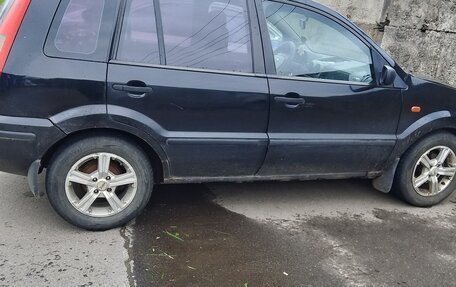 Ford Fusion I, 2005 год, 600 000 рублей, 2 фотография