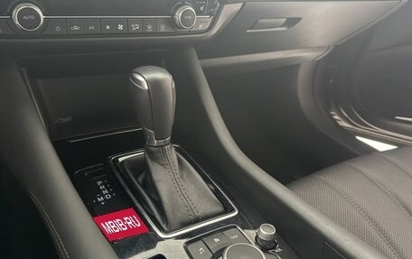 Mazda 6, 2021 год, 2 100 000 рублей, 11 фотография