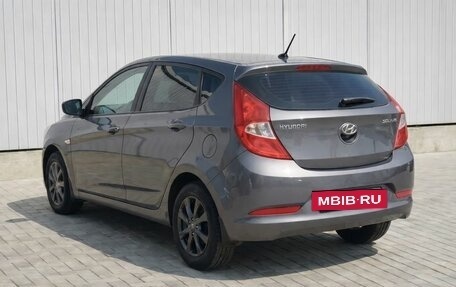 Hyundai Solaris II рестайлинг, 2015 год, 1 199 000 рублей, 4 фотография