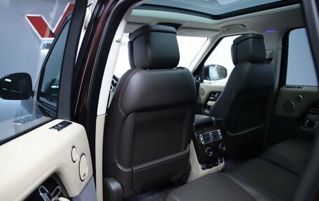Land Rover Range Rover IV рестайлинг, 2020 год, 7 290 000 рублей, 10 фотография