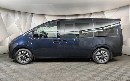 Hyundai Staria, 2021 год, 5 100 000 рублей, 5 фотография