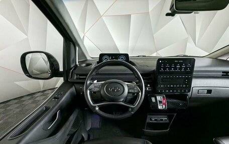 Hyundai Staria, 2021 год, 5 100 000 рублей, 20 фотография