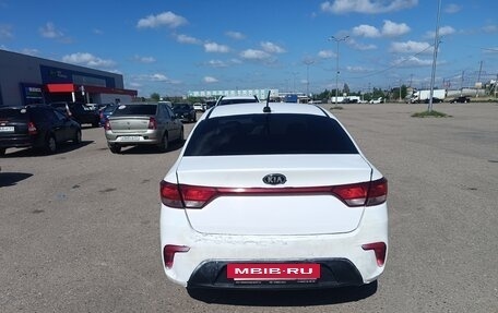 KIA Rio IV, 2019 год, 800 000 рублей, 3 фотография