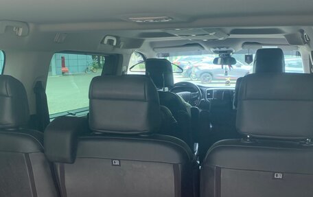 Peugeot Traveller I, 2021 год, 4 500 000 рублей, 14 фотография