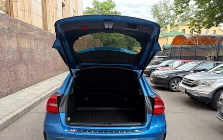 Mercedes-Benz GLA, 2016 год, 2 200 000 рублей, 13 фотография