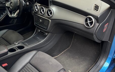 Mercedes-Benz GLA, 2016 год, 2 200 000 рублей, 11 фотография