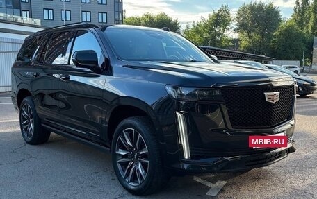 Cadillac Escalade V, 2021 год, 4 фотография