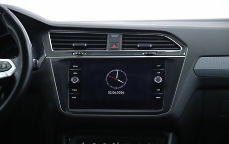 Volkswagen Tiguan II, 2021 год, 2 570 000 рублей, 13 фотография