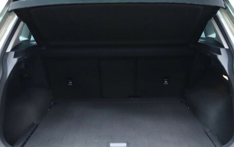 Volkswagen Tiguan II, 2021 год, 2 570 000 рублей, 9 фотография