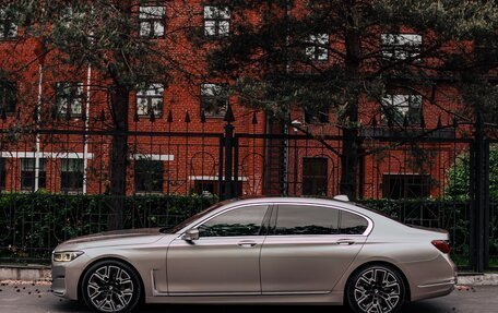 BMW 7 серия, 2020 год, 6 000 000 рублей, 3 фотография