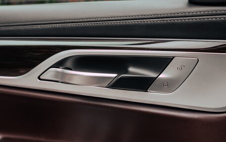 BMW 7 серия, 2020 год, 6 000 000 рублей, 20 фотография