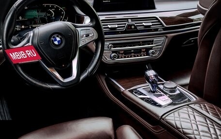 BMW 7 серия, 2020 год, 6 000 000 рублей, 24 фотография