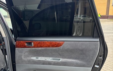 Toyota Ipsum II, 2001 год, 990 000 рублей, 8 фотография