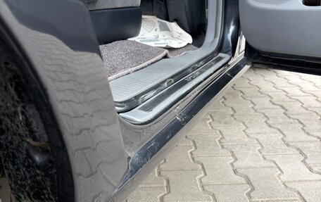 Toyota Ipsum II, 2001 год, 990 000 рублей, 9 фотография
