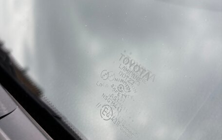 Toyota Ipsum II, 2001 год, 990 000 рублей, 33 фотография