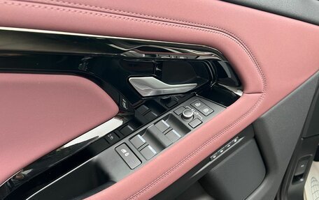 Land Rover Range Rover Evoque II, 2025 год, 6 490 000 рублей, 15 фотография