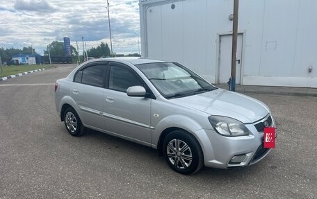 KIA Rio II, 2010 год, 600 000 рублей, 2 фотография