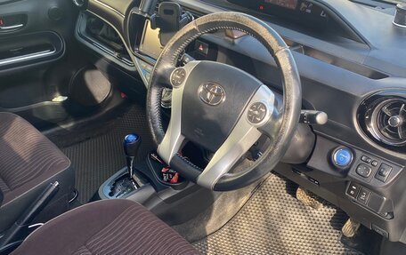 Toyota Aqua I, 2015 год, 890 000 рублей, 4 фотография