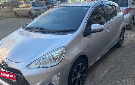 Toyota Aqua I, 2015 год, 890 000 рублей, 8 фотография
