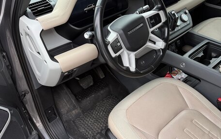 Land Rover Defender II, 2020 год, 4 499 999 рублей, 15 фотография