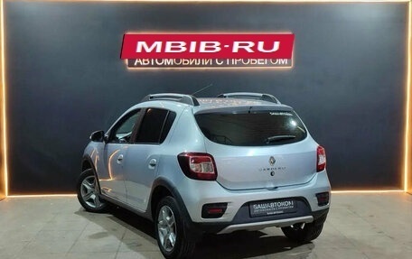 Renault Sandero II рестайлинг, 2021 год, 1 290 000 рублей, 2 фотография