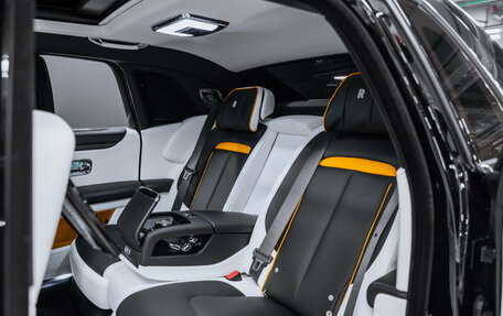 Rolls-Royce Ghost Series II рестайлинг, 2021 год, 35 000 000 рублей, 22 фотография