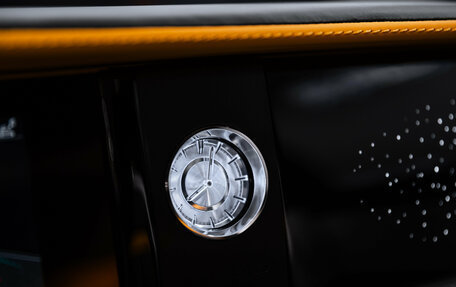 Rolls-Royce Ghost Series II рестайлинг, 2021 год, 35 000 000 рублей, 38 фотография