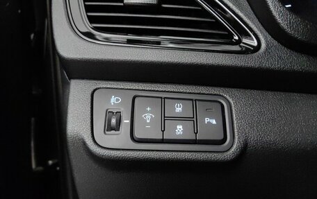 Hyundai Solaris II рестайлинг, 2022 год, 1 620 000 рублей, 21 фотография