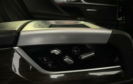 BMW 7 серия, 2017 год, 2 249 000 рублей, 28 фотография