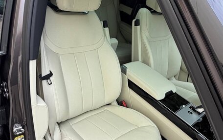 Land Rover Range Rover IV рестайлинг, 2025 год, 20 750 000 рублей, 27 фотография