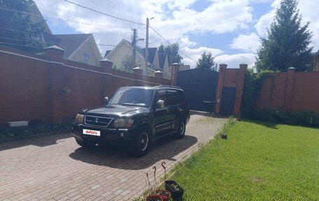 Mitsubishi Pajero III рестайлинг, 2006 год, 1 000 000 рублей, 2 фотография