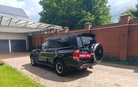 Mitsubishi Pajero III рестайлинг, 2006 год, 1 000 000 рублей, 3 фотография